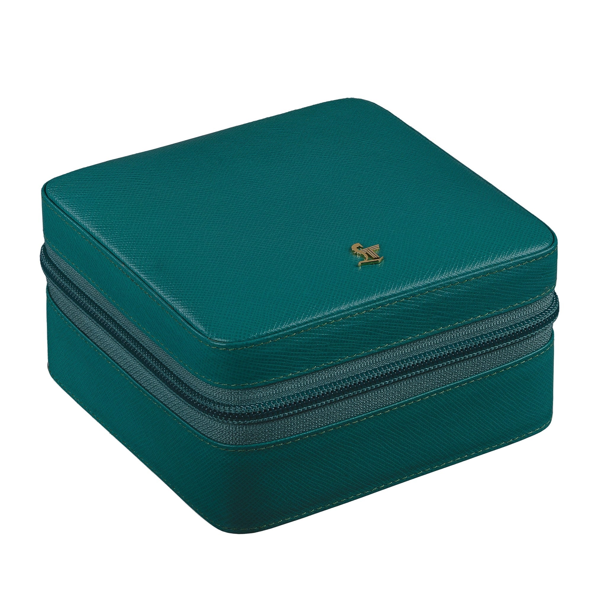 "Jewellery box
Leather travel jewellery case
Leather jewellery box
Travel friendly Jewellery case"