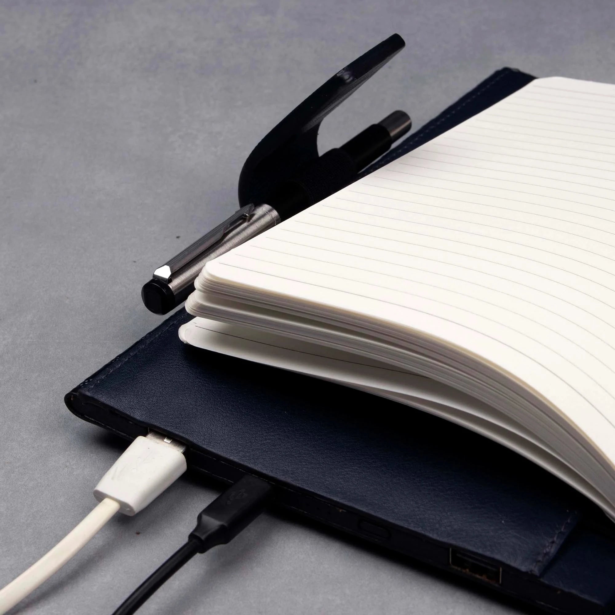 LT Smart Leather Notebook with Power Bank (5000 mAh) | Diary with Power Bank | Color: Italian VT Stripe Blue LeatherTalks