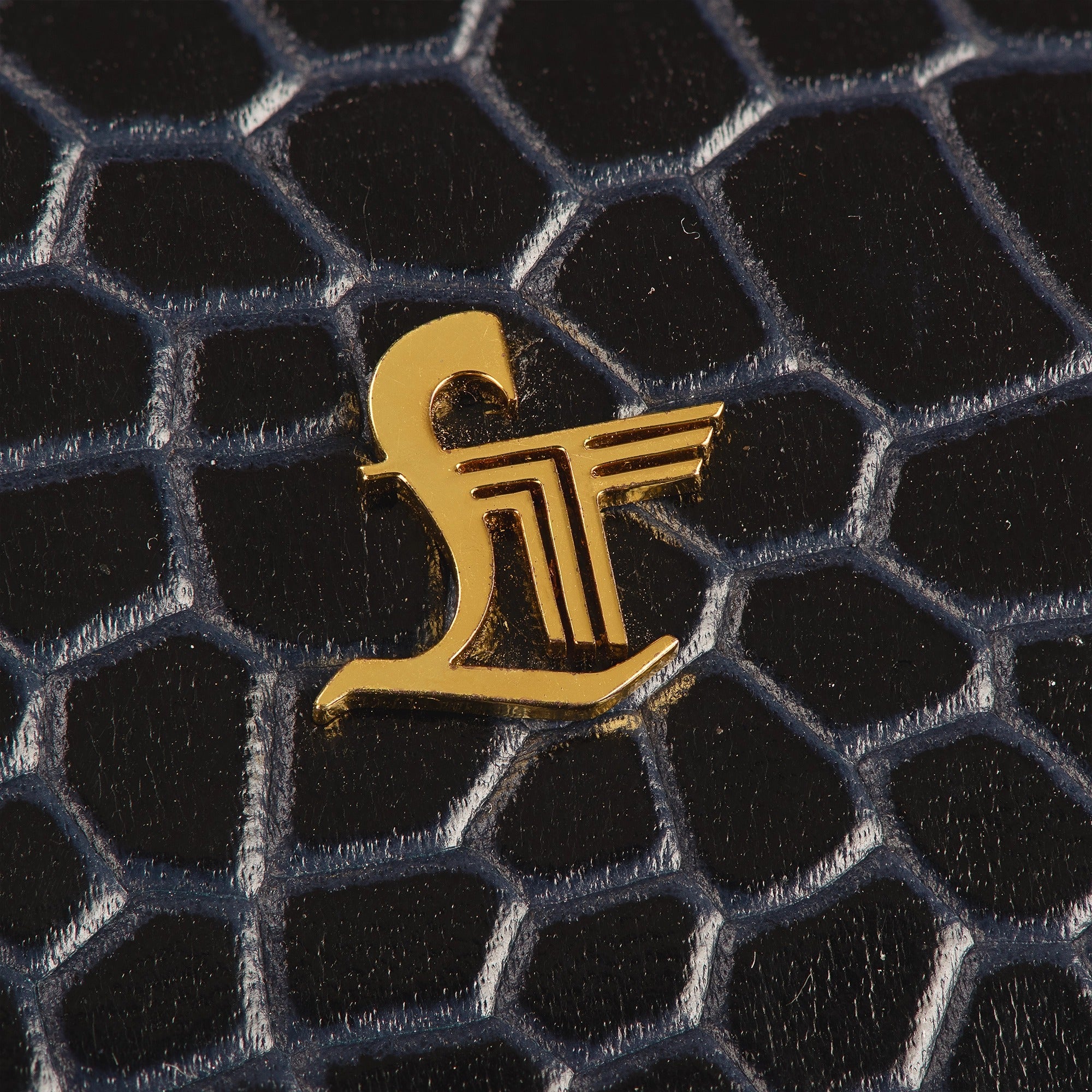 "Leather jewellery box
jewellery box
Jewellery organizer"