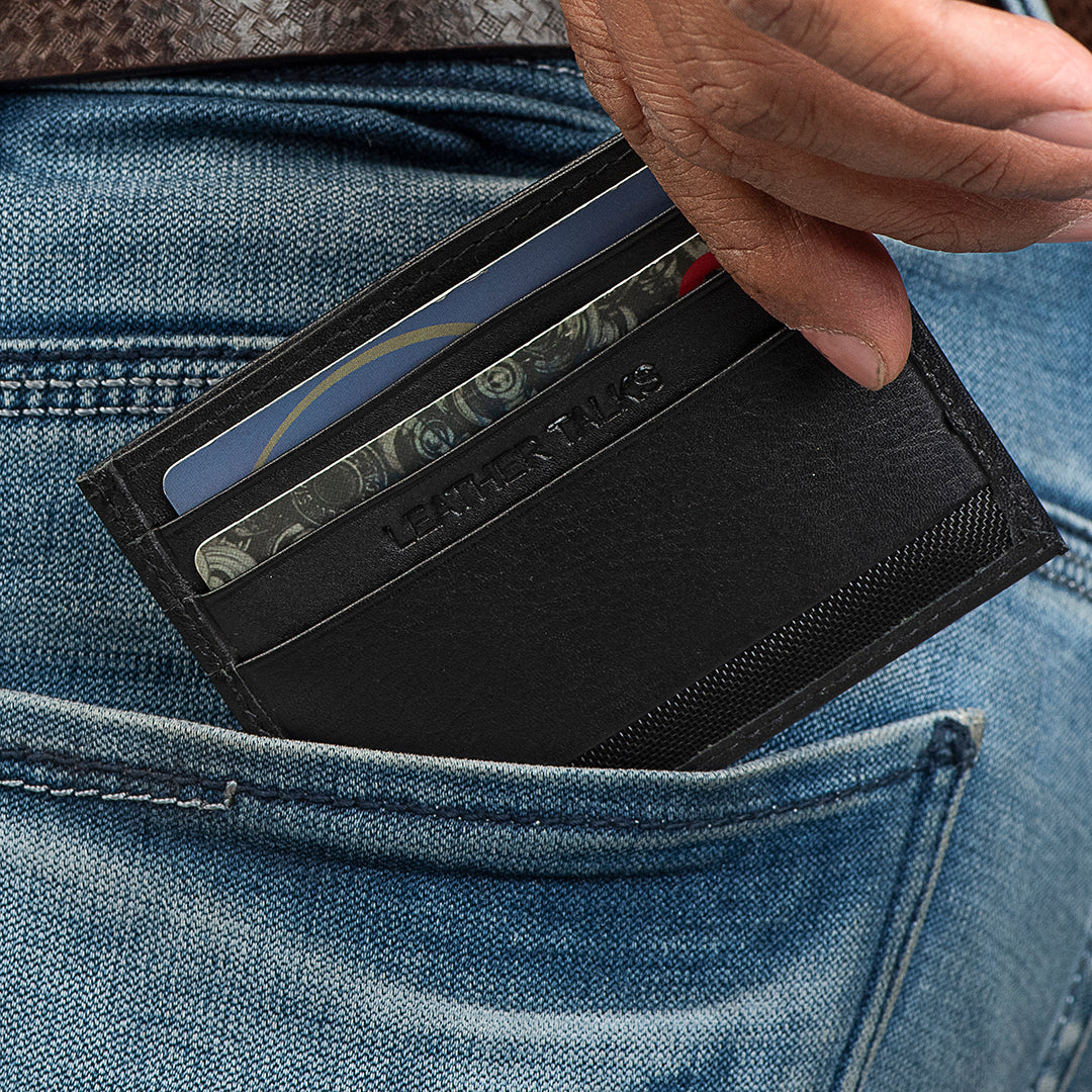 Genuine leather card holder for various cards – Stylish and durable card holder made of premium genuine leather, perfect for storing multiple cards.