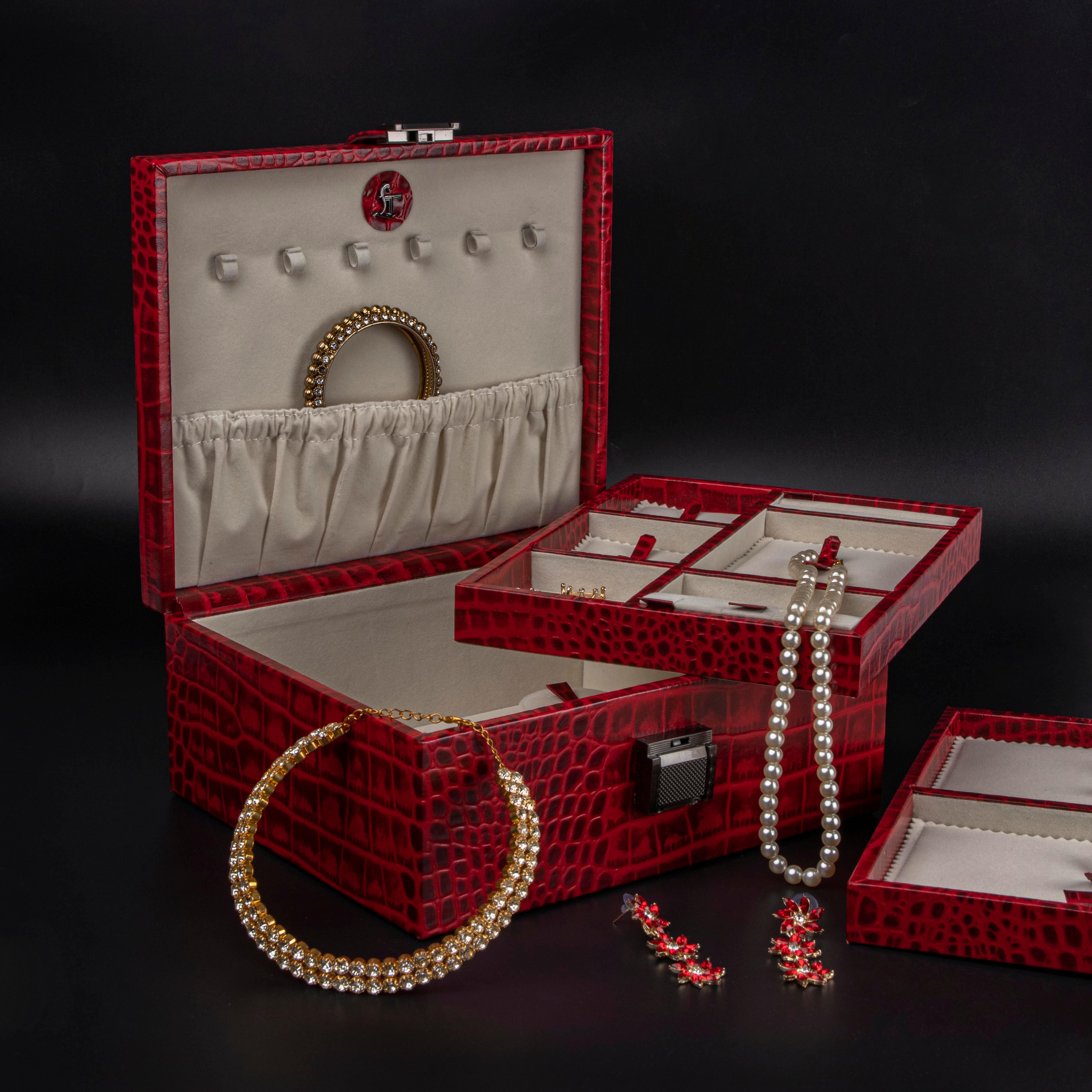Premium leather jewellery box
