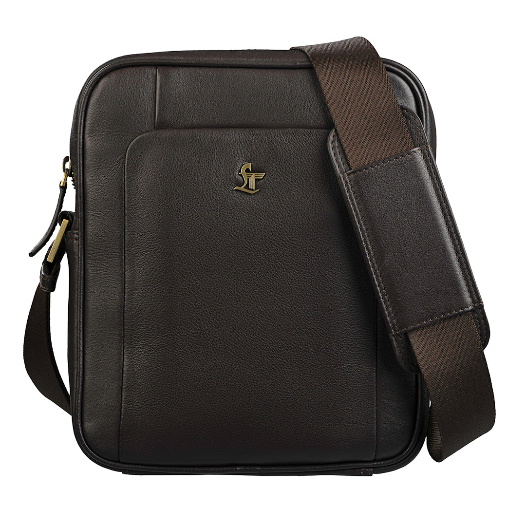 Men's leather crossbody bag