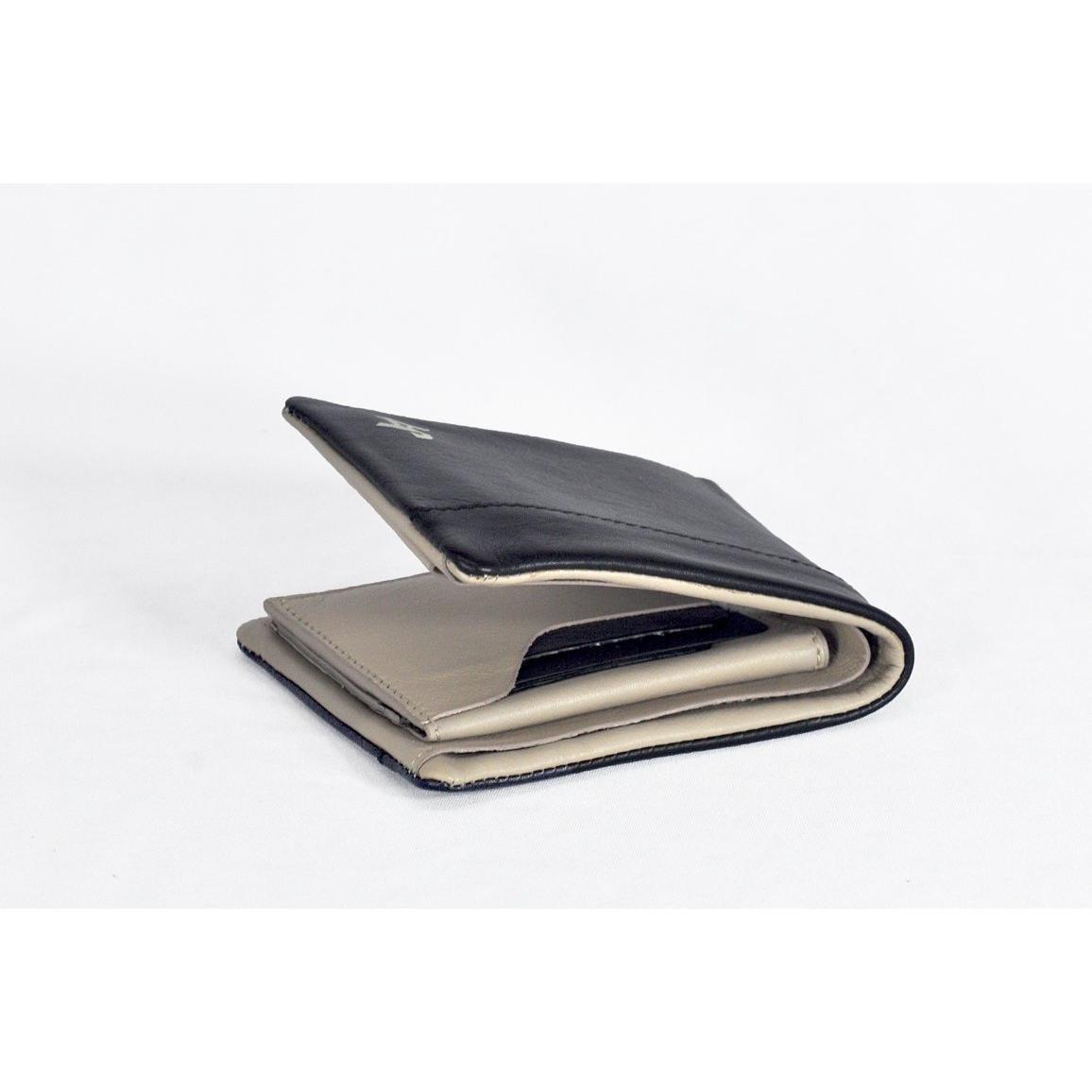 UNIVERSAL II | Leather Wallet for Men | 100% Genuine Leather | Color: Black