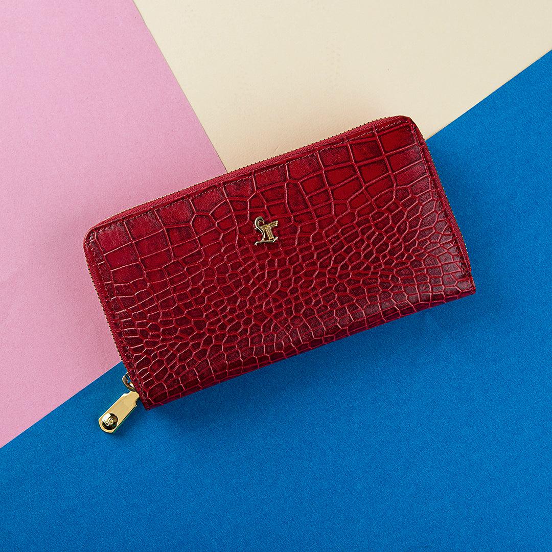 Palm II | Deep Cut Leather Wallet for Women | 100% Genuine Leather | Color: Red