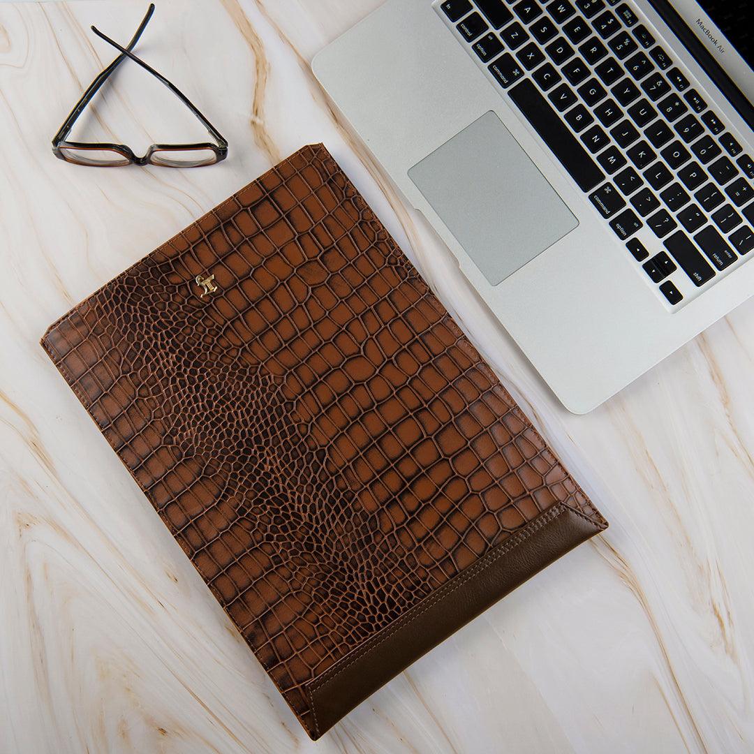 Laptop Sleeve - Leather Talks