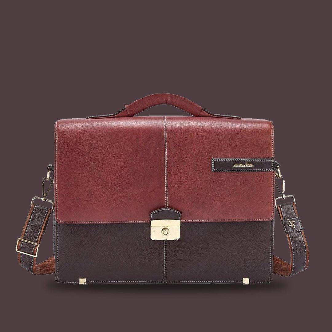 Chris Brown I Portfolio Bag - Leather Talks