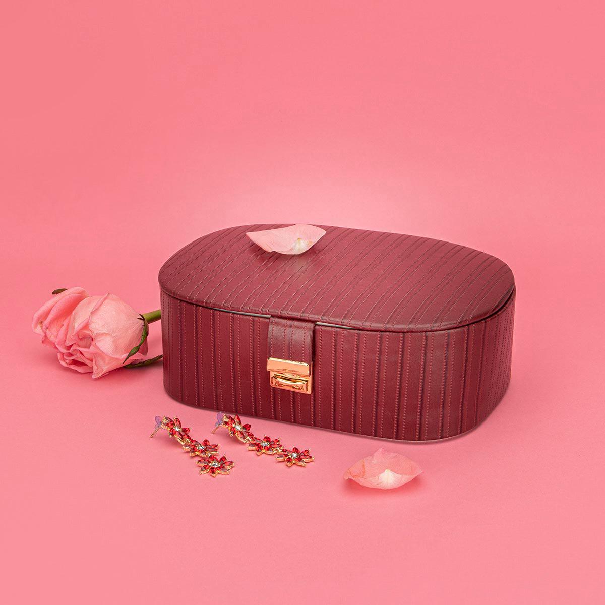 Jewellery Box III - Leather Talks