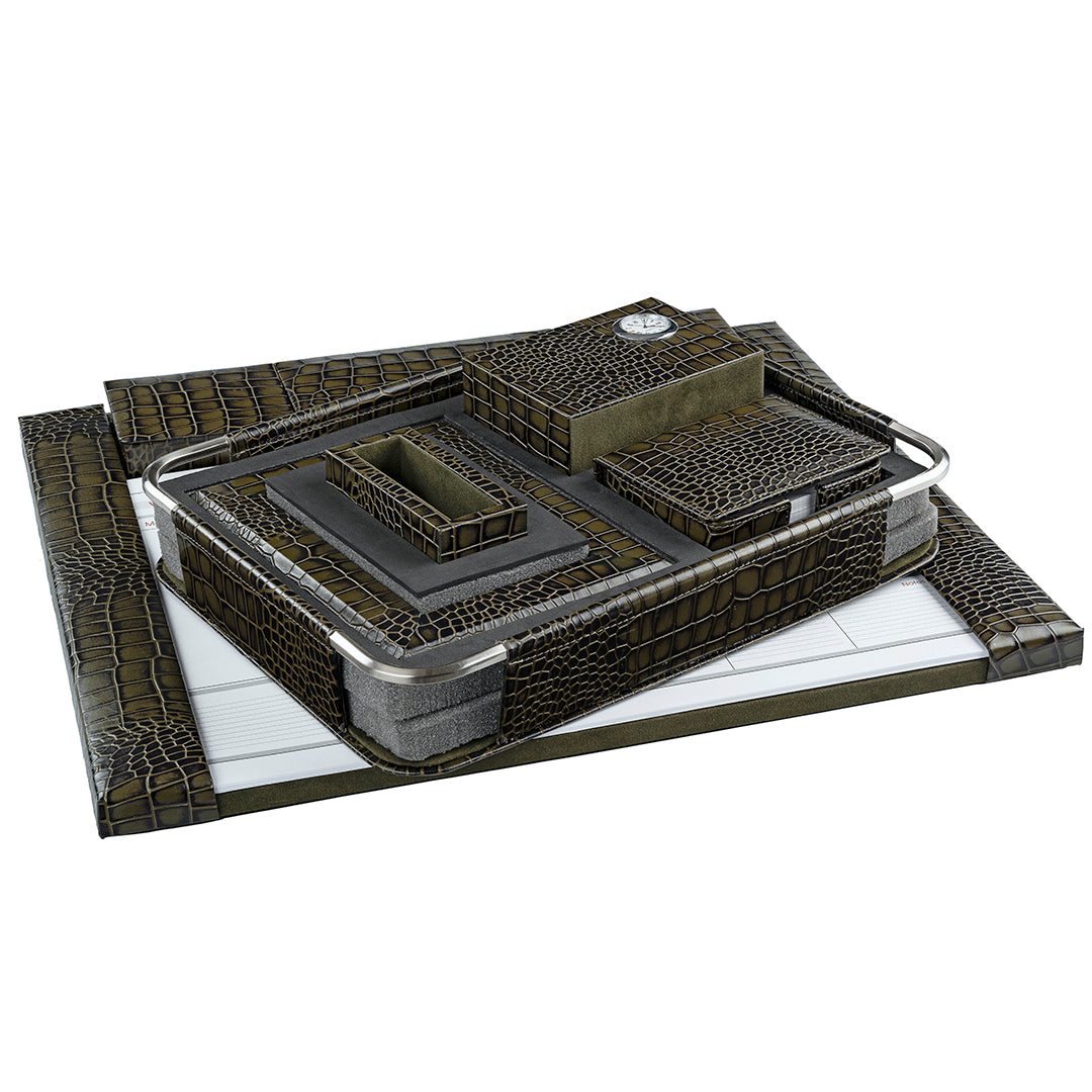 Comes with desktop watch