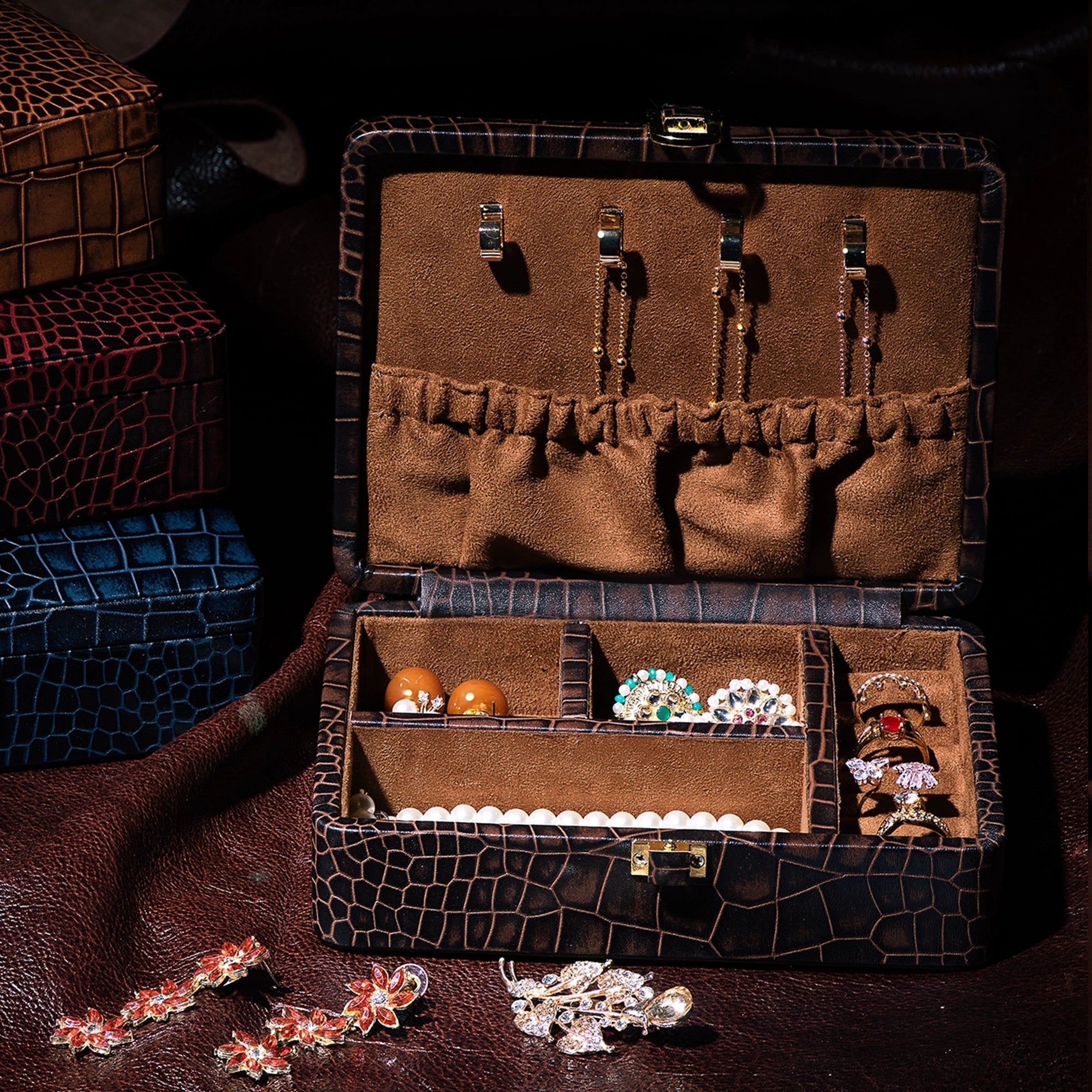 Luxury Jewellery Box with Lock | Velvet Jewellery Organizer with