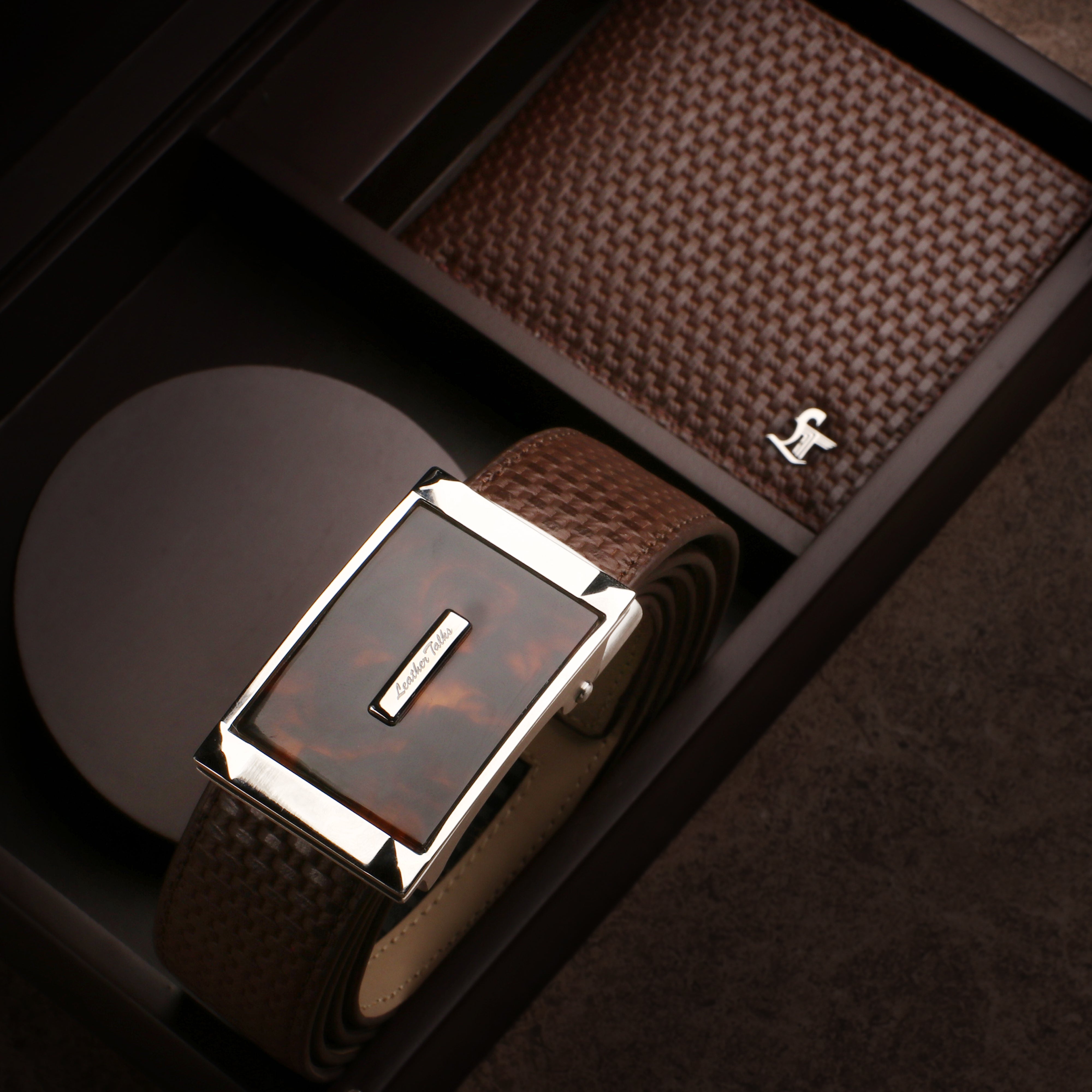 Genuine leather belt for men