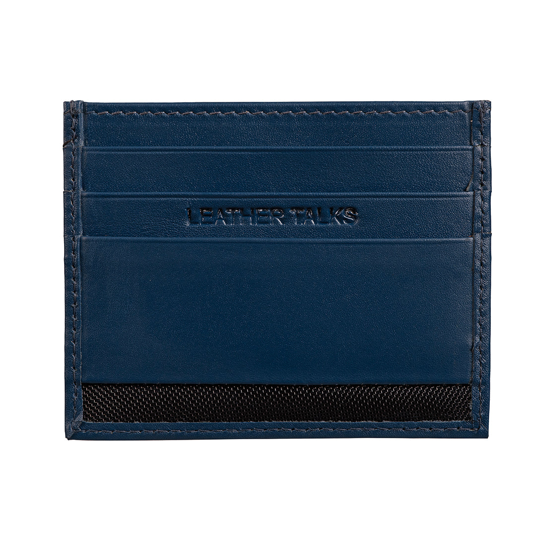 •  Premium leather card holder for secure storage 