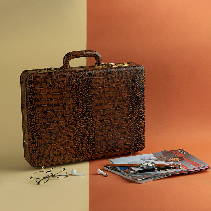 stylish and fashionable genuine leather briefcase