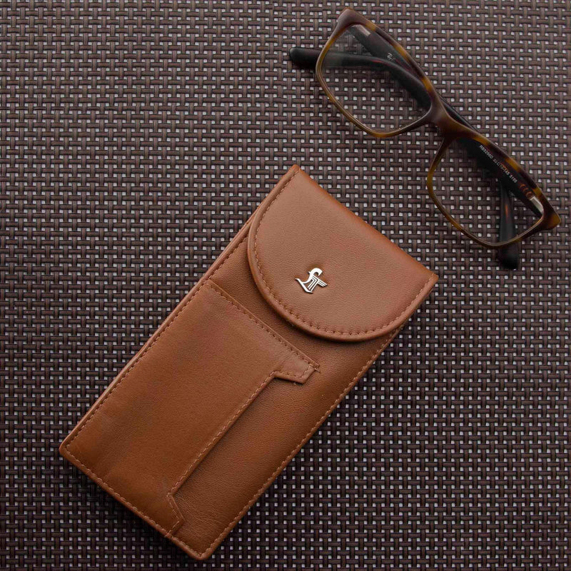 Spectacle Case IV - Leather Talks 