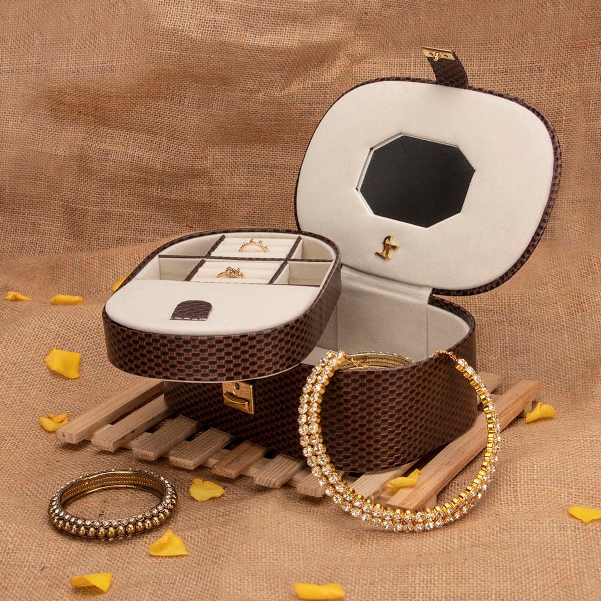 Jewellery Box III - Leather Talks 